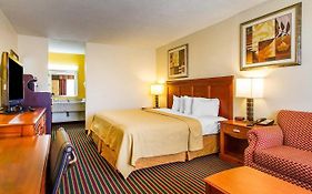 Quality Inn Dyersburg I-155